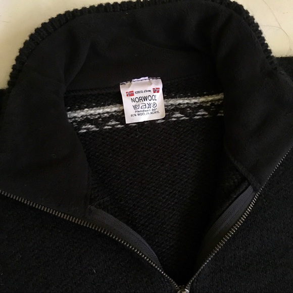 Norwool Norway Quarter-Zip Wool Sweater - Picture 10 of 10